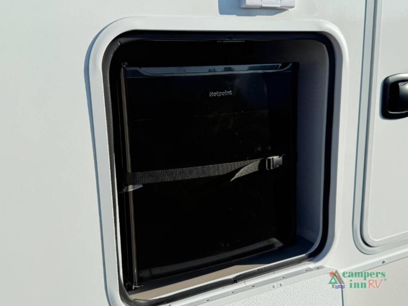 A photo of this 2026 Alliance Rv Valor All-Access 27T14