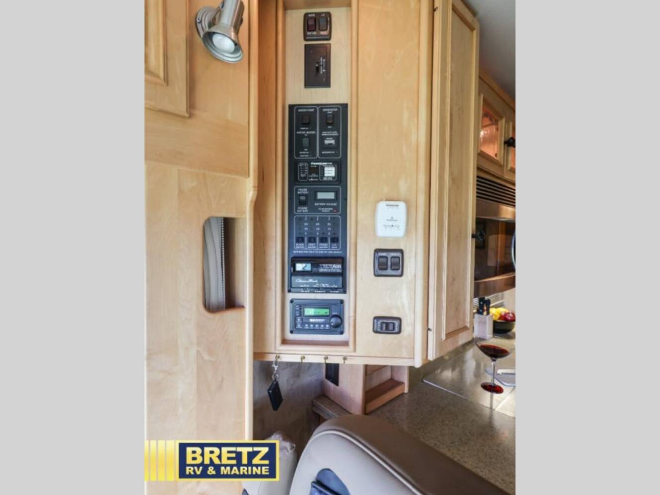 A photo of this 2007 Itasca Horizon 40TD