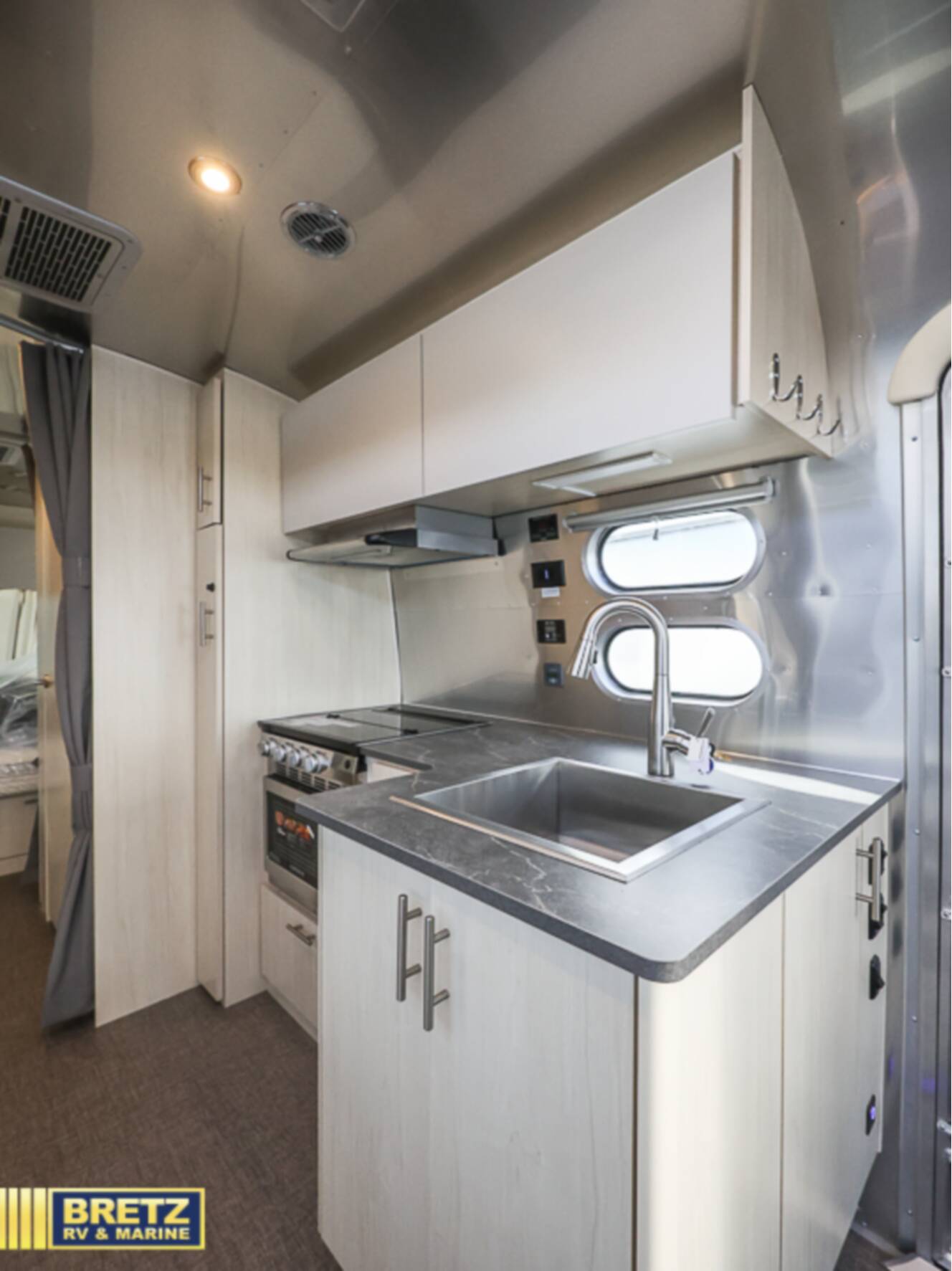 A photo of this 2026 Airstream Flying Cloud 25FB