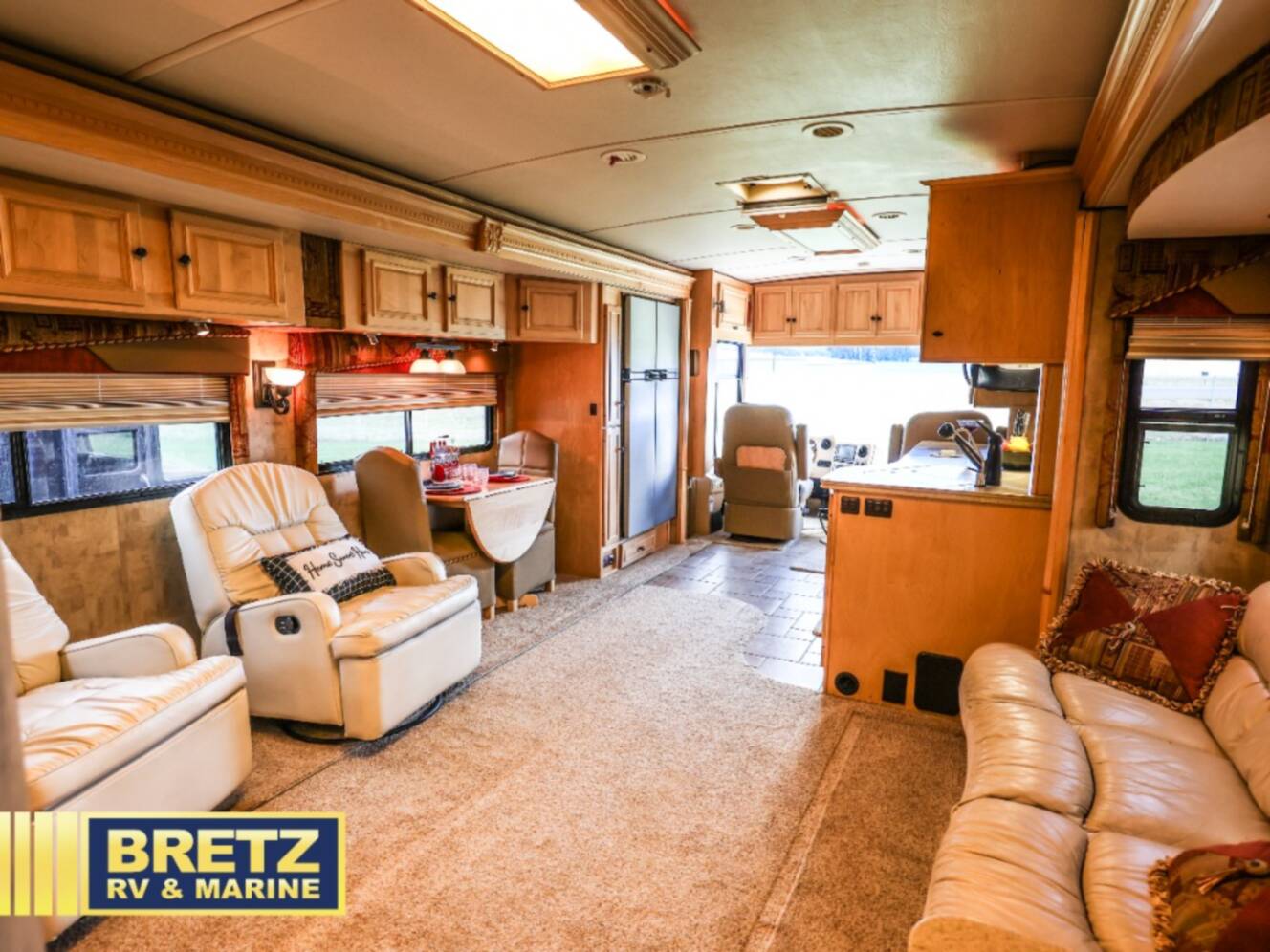 A photo of this 2007 Itasca Horizon 40TD