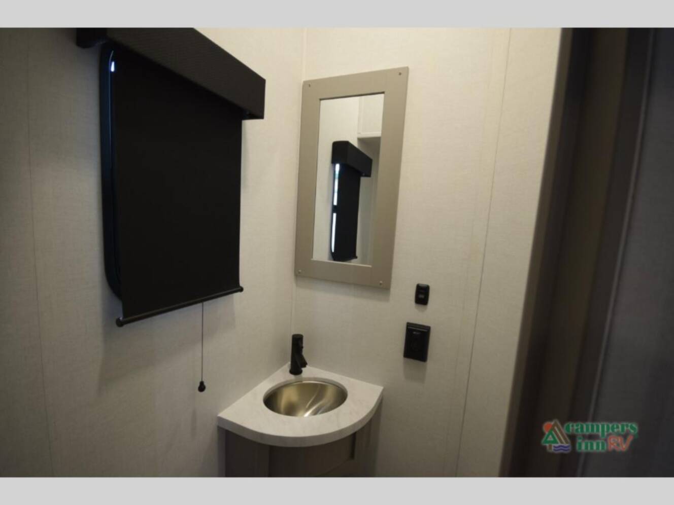 A photo of this 2026 Alliance Rv Valor All-Access 35A14