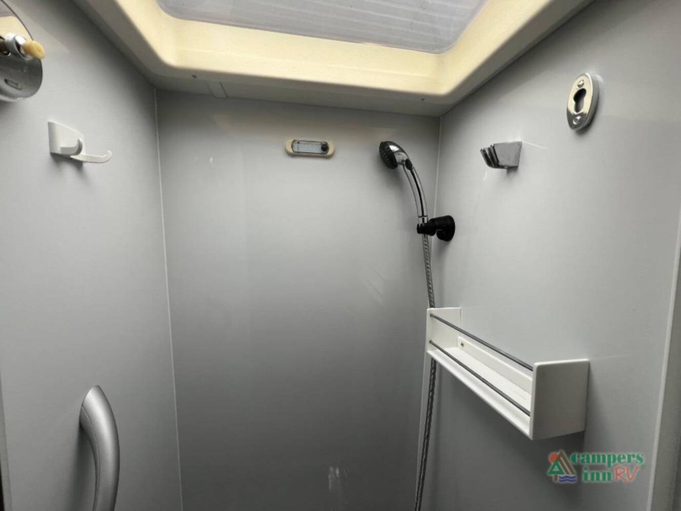 A photo of this 2018 Leisure Travel Unity 24TB