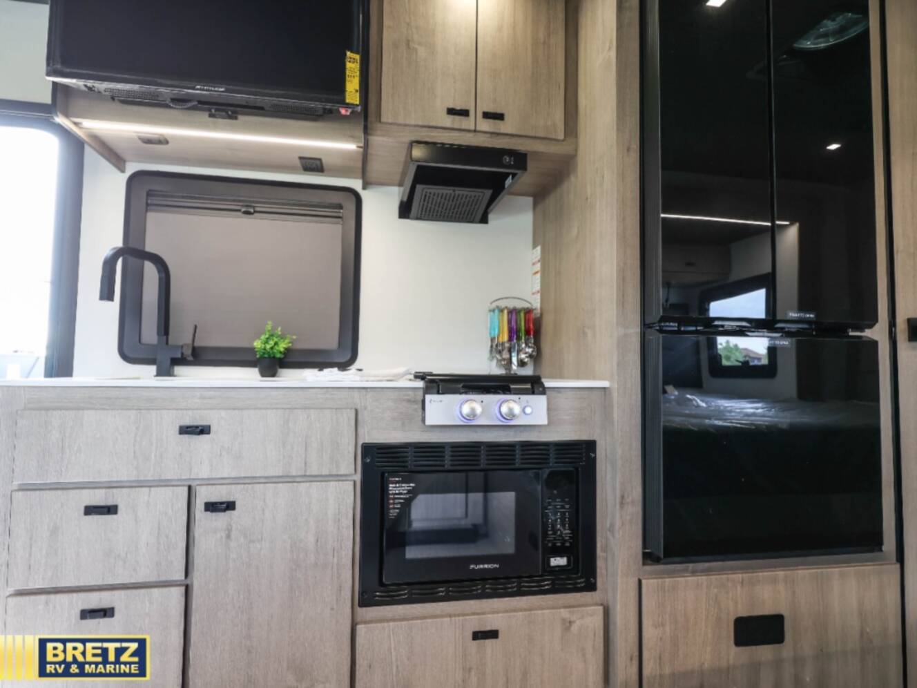 A photo of this 2026 Grand Design Lineage Series M 25FW