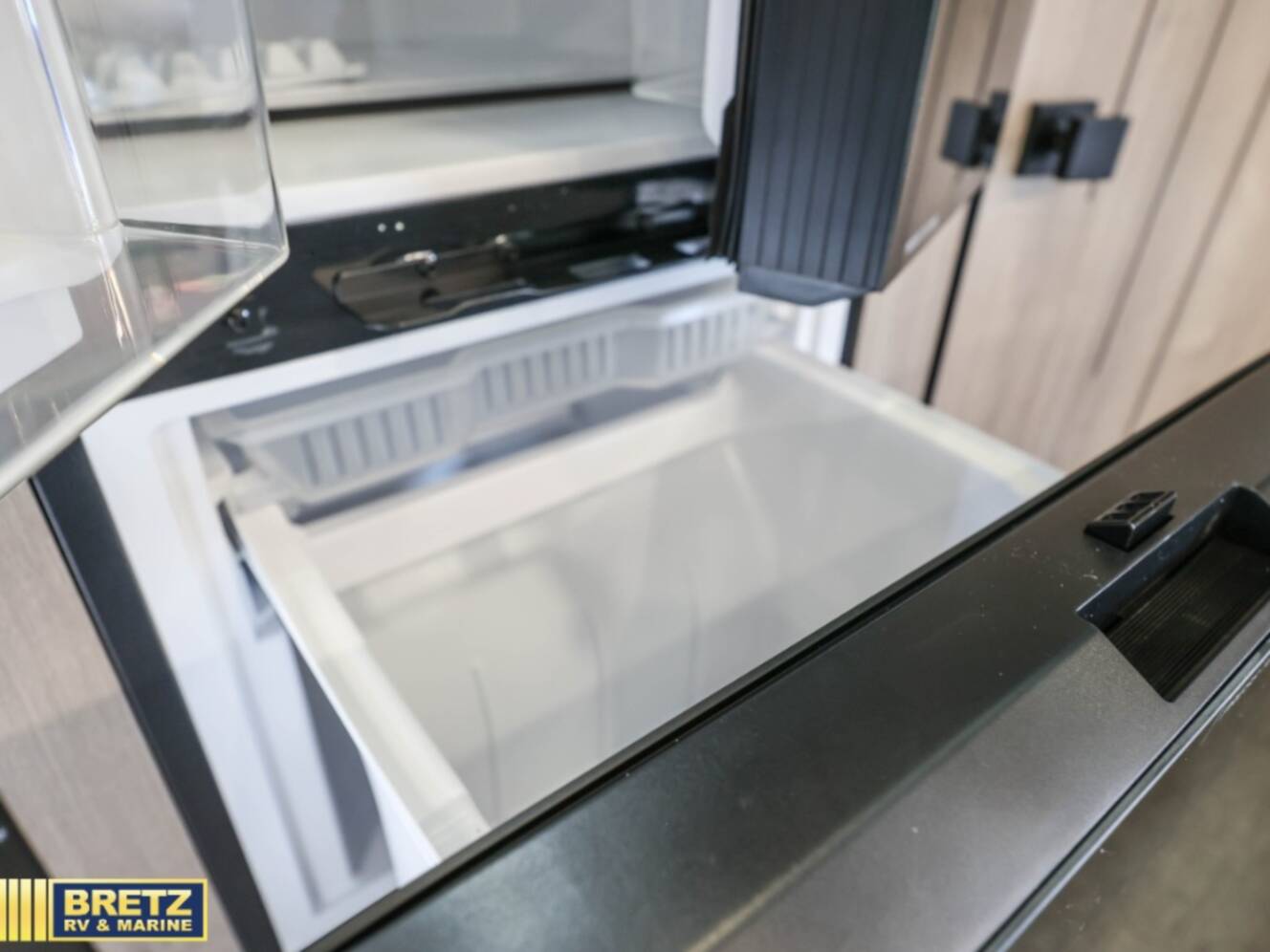 A photo of this 2026 Grand Design Lineage Series M 25FW