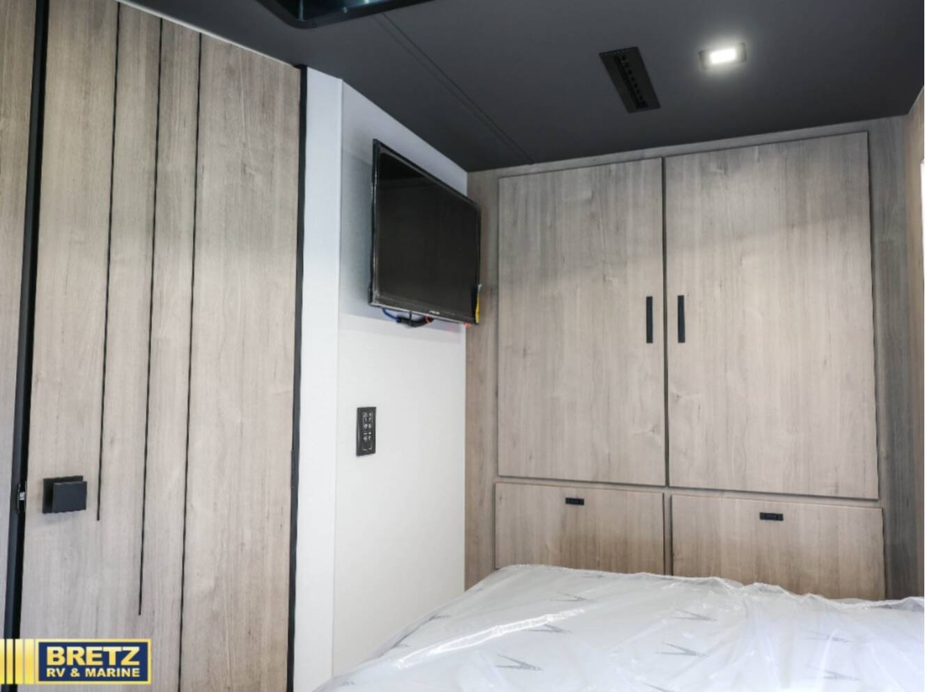 A photo of this 2026 Grand Design Lineage Series M 25FW