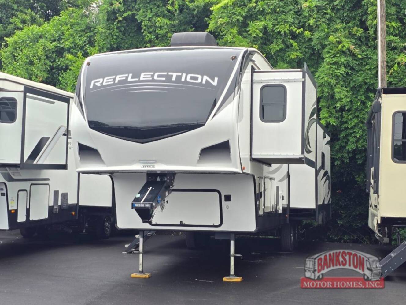 A photo of this 2023 Grand Design Reflection 337RLS