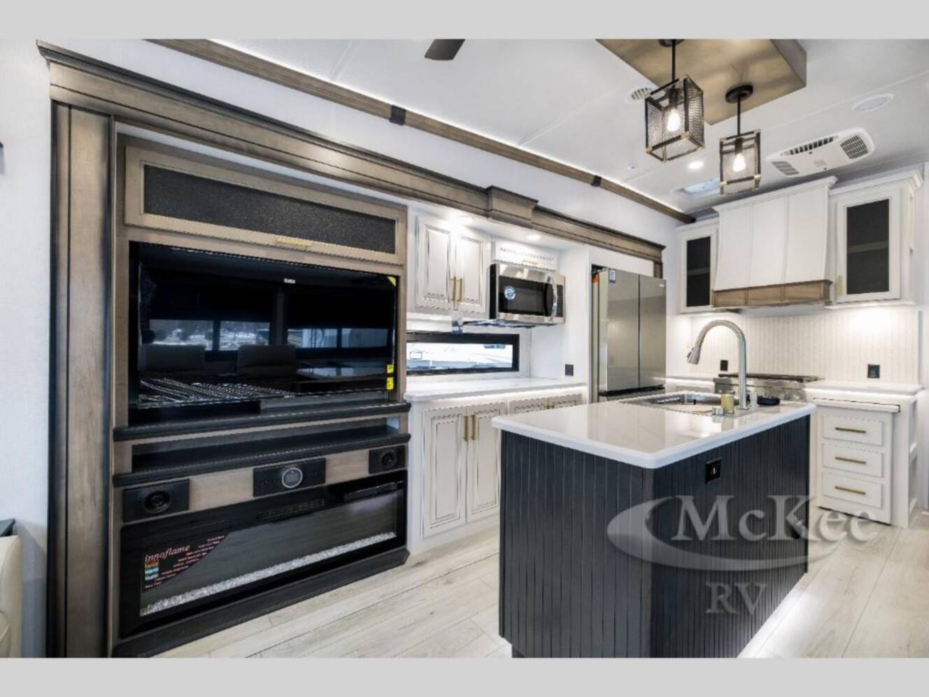 A photo of this 2026 Keystone Rv Montana 3231CK
