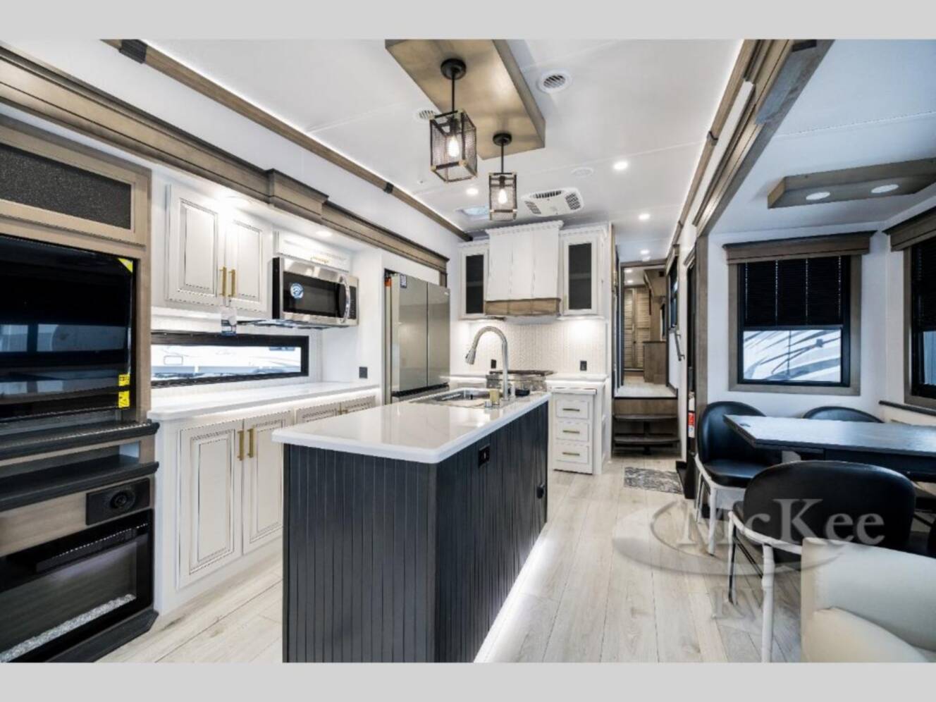 A photo of this 2026 Keystone Rv Montana 3231CK