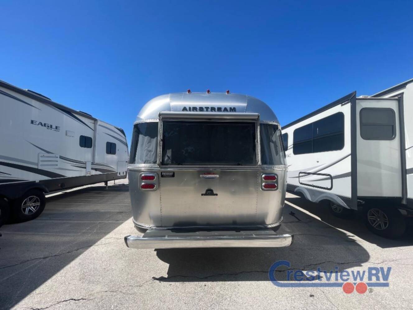 A photo of this 2016 Airstream International Serenity 27FB
