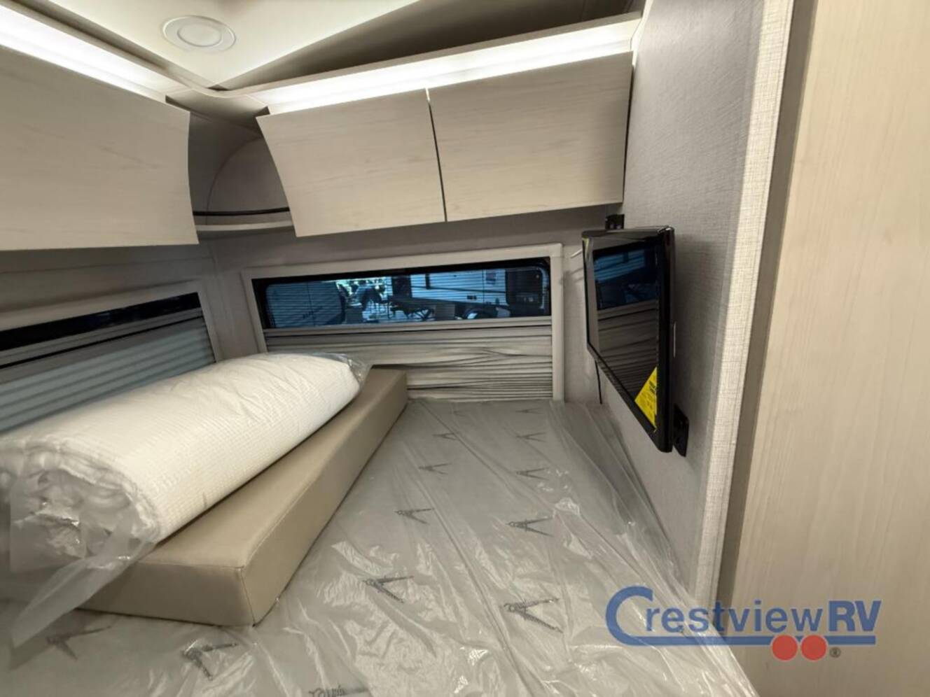 A photo of this 2025 Grand Design Serenova 160LG