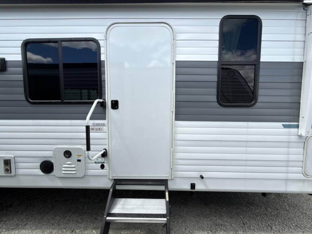A photo of this 2026 Forest River Rv Salem 32BHDS