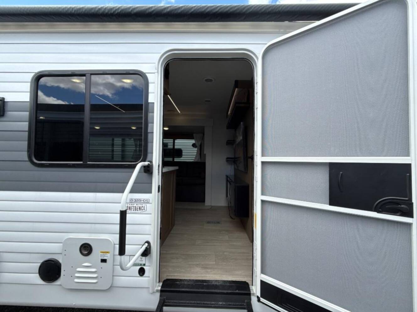 A photo of this 2026 Forest River Rv Salem 32BHDS