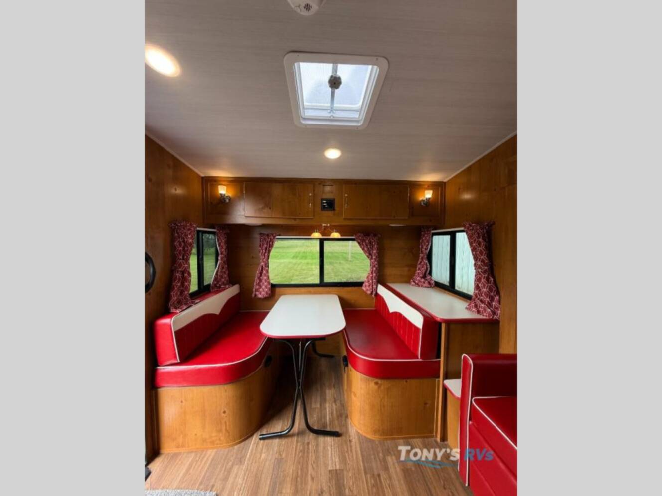 A photo of this 2027 Gulf Stream Rv Vintage Cruiser 23RSS