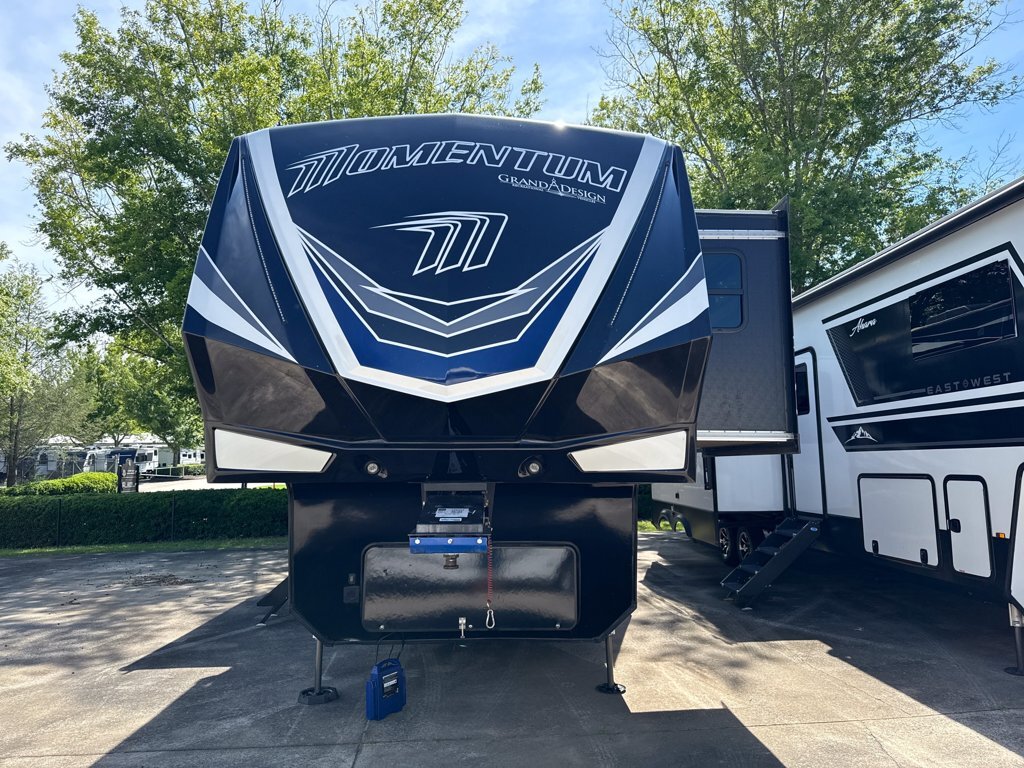 2022 Grand Design Momentum 397THS in jasper GA