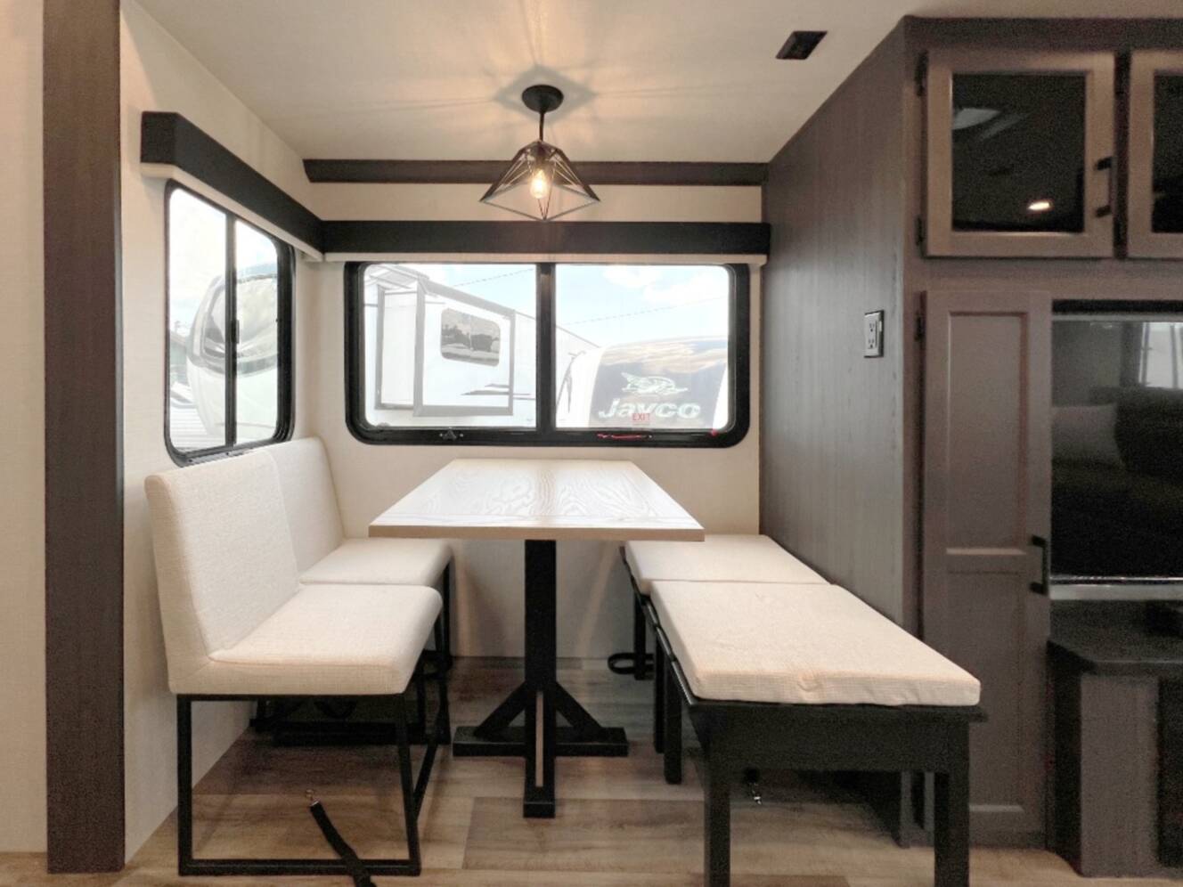 A photo of this 2026 Venture Rv SportTrek 363VFR