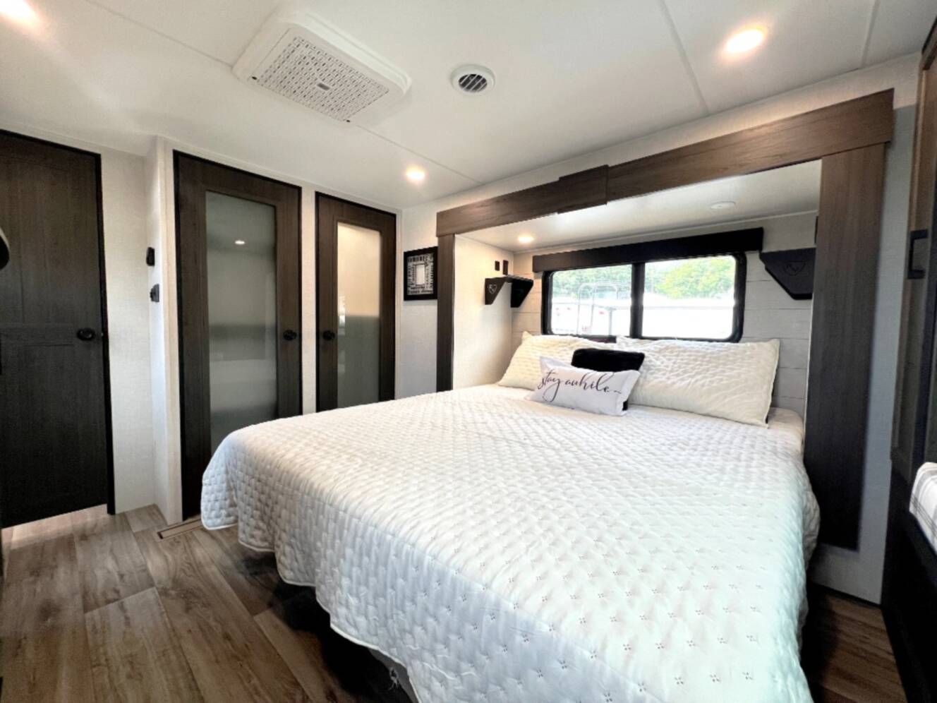 A photo of this 2026 Venture Rv SportTrek 363VFR