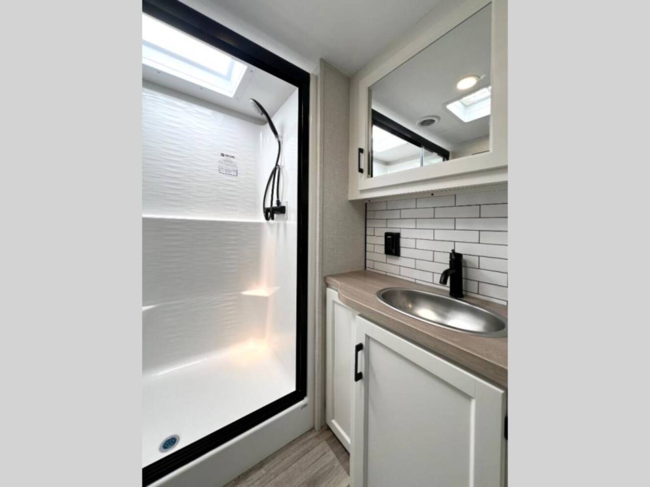 A photo of this 2026 Venture Rv SportTrek 363VFR