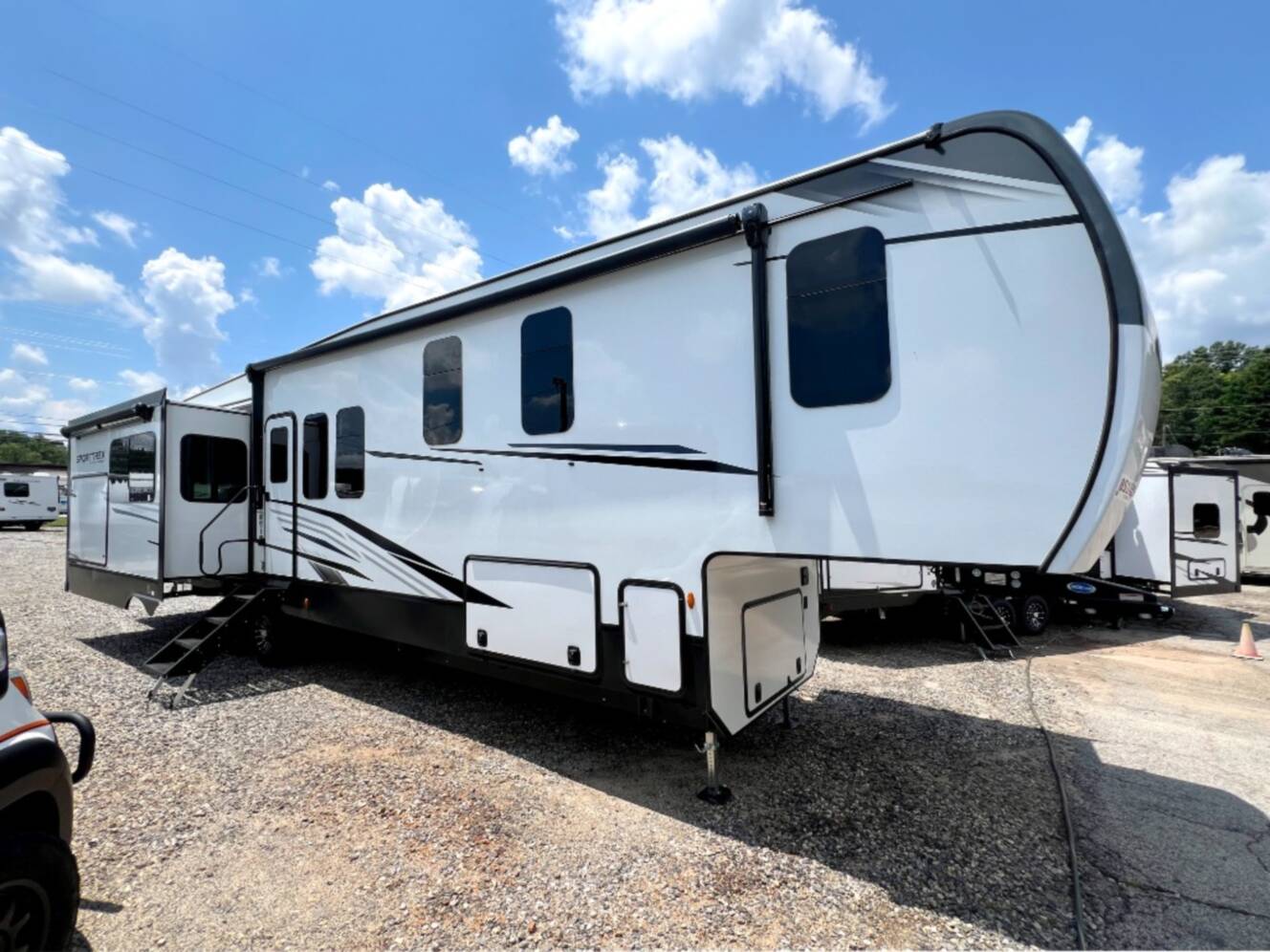 A photo of this 2026 Venture Rv SportTrek 363VFR