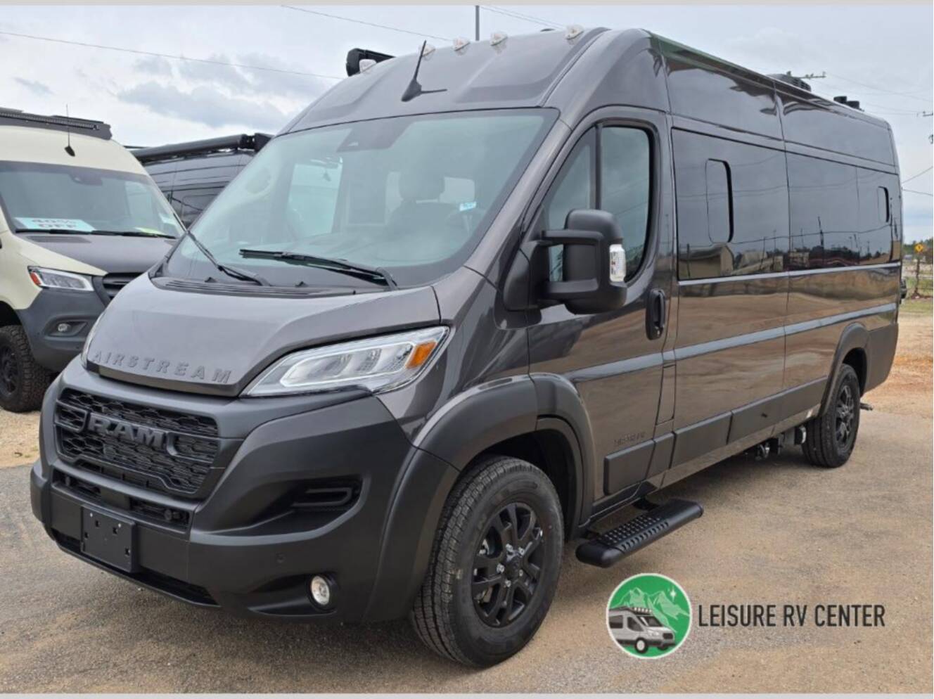 A photo of this 2026 Airstream Rangeline RGN24