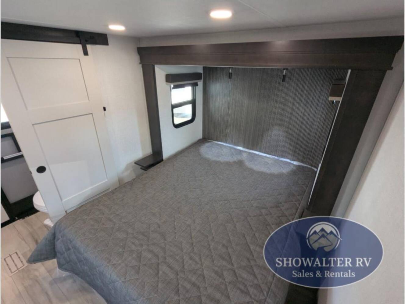 A photo of this 2026 Keystone Rv Alpine Avalanche Edition 390DS