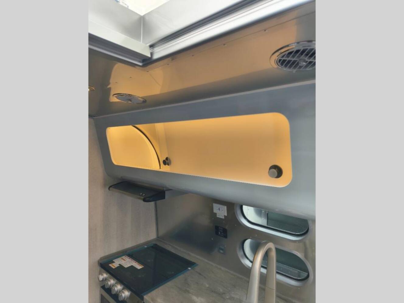 A photo of this 2026 Airstream International 25FB Twin