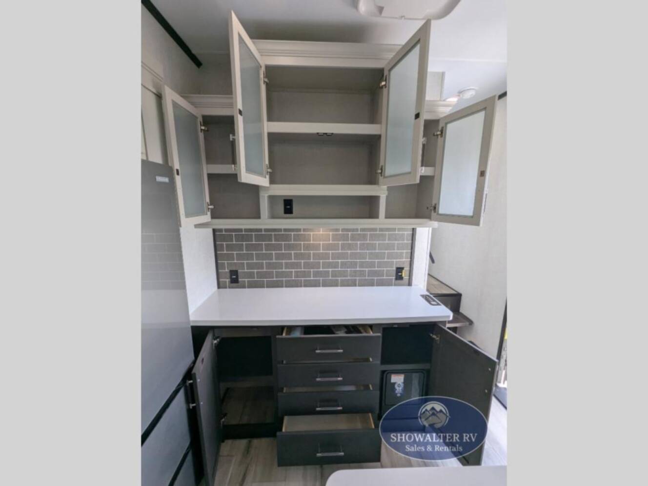 A photo of this 2026 Keystone Rv Alpine Avalanche Edition 390DS