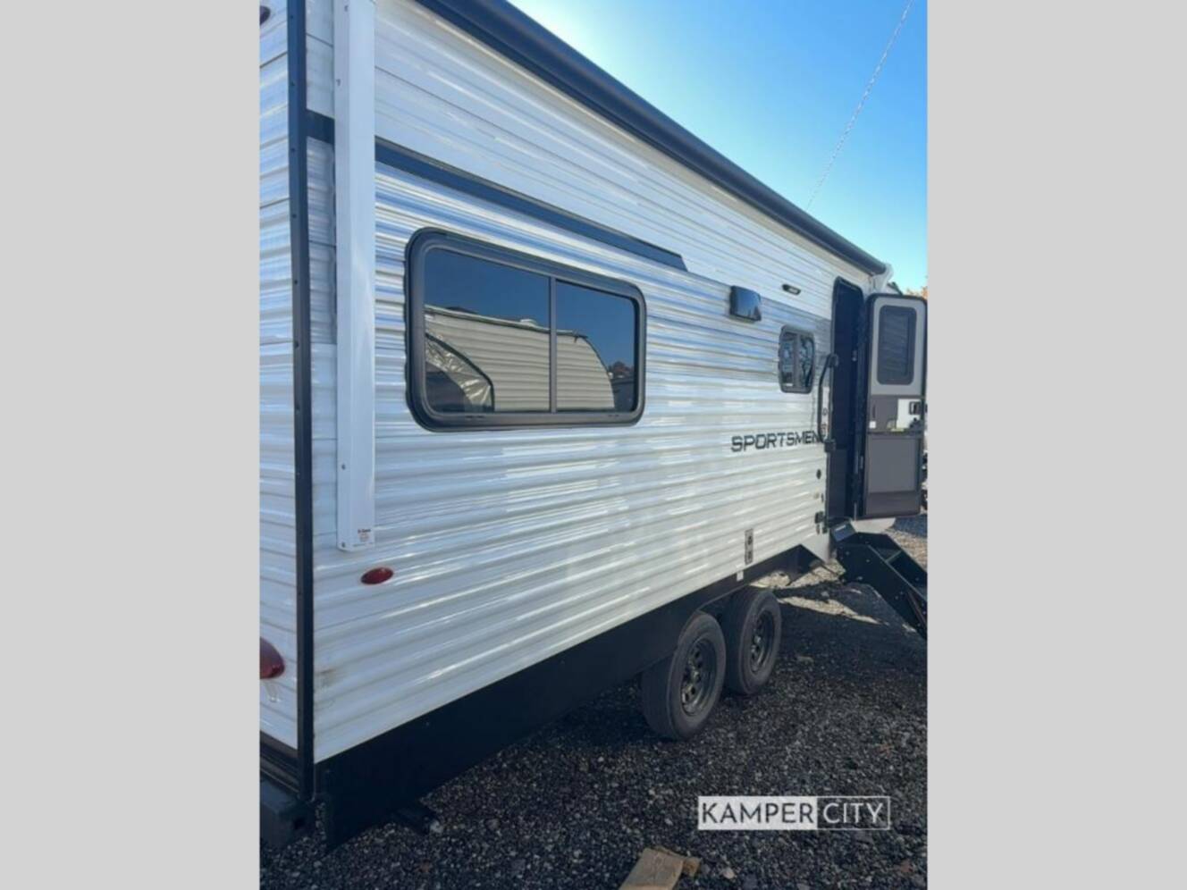A photo of this 2026 Kz Sportsmen Select 210RDSL