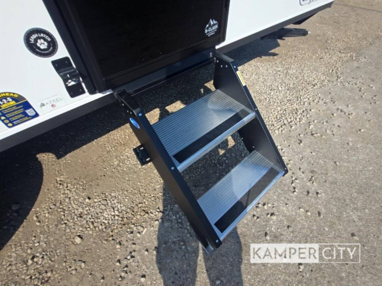 A photo of this 2026 Kz Connect Mini CM191BHK
