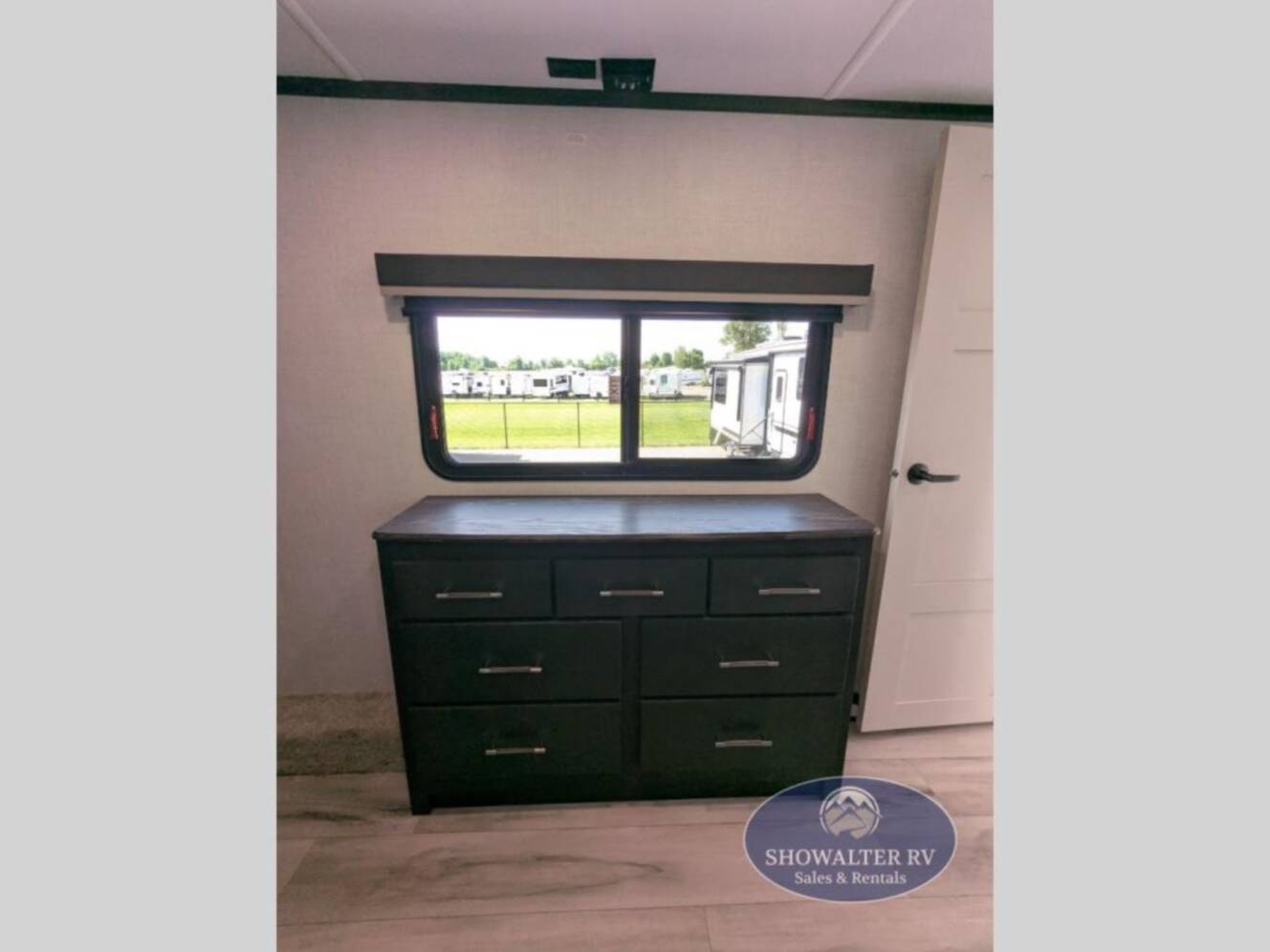 A photo of this 2026 Keystone Rv Alpine Avalanche Edition 390DS