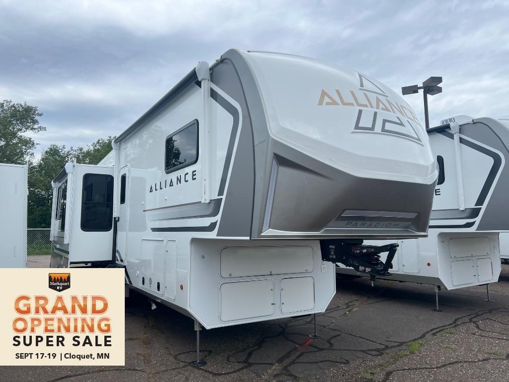 2027 Alliance Rv Paradigm 310RL in cloquet MN