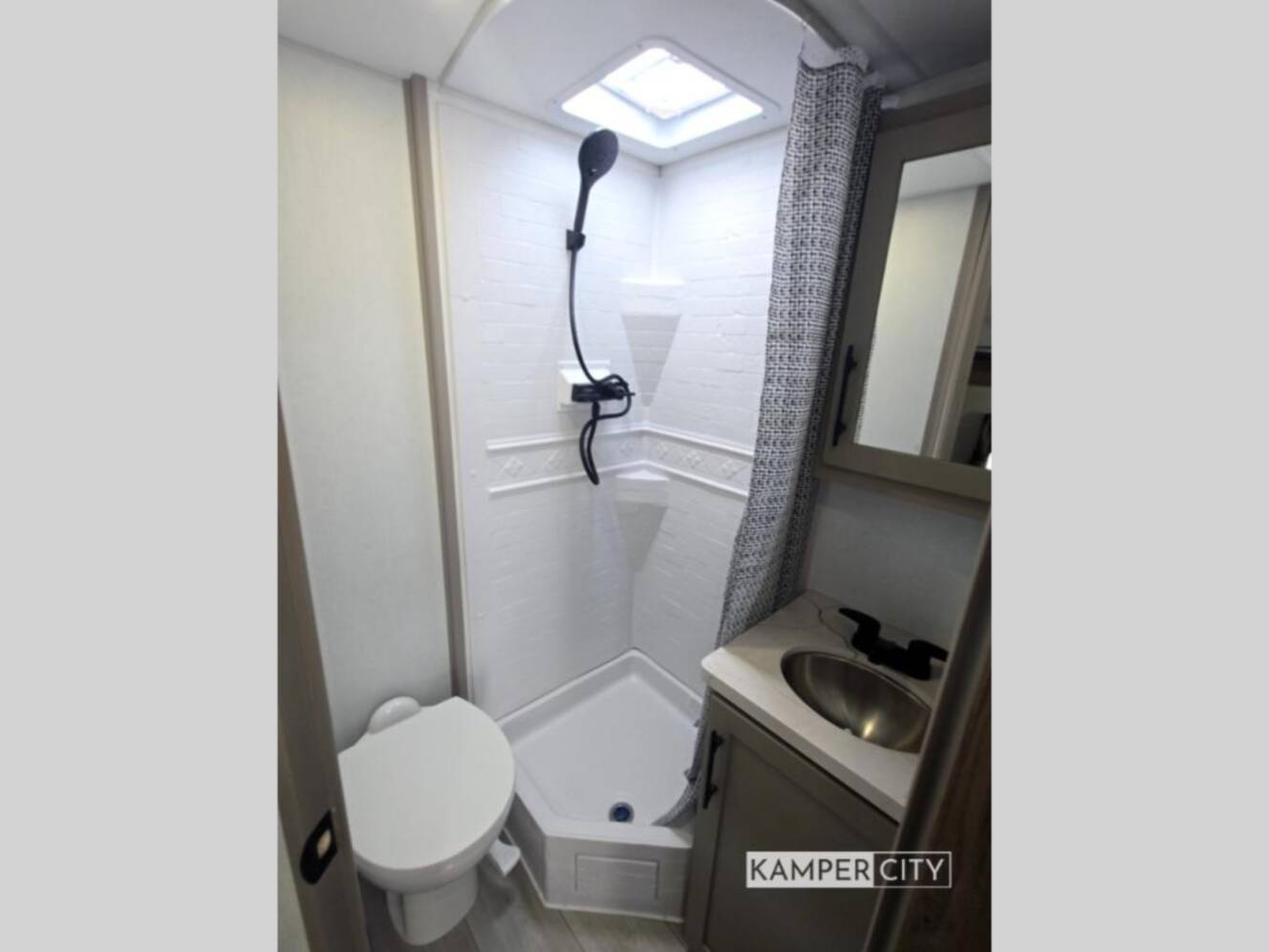 A photo of this 2026 Kz Connect Mini CM191BHK