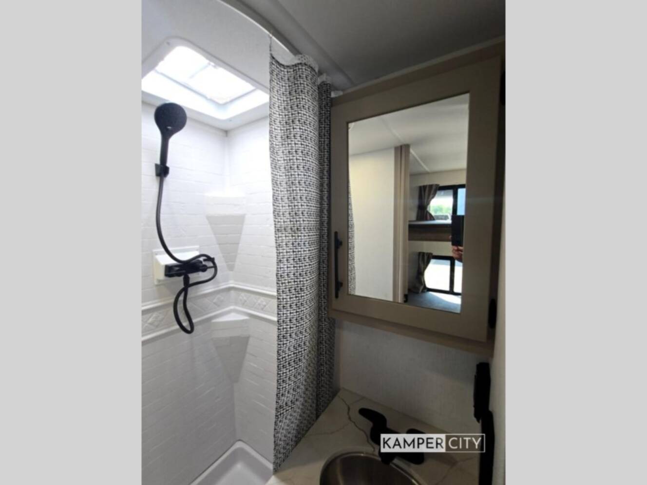 A photo of this 2026 Kz Connect Mini CM191BHK
