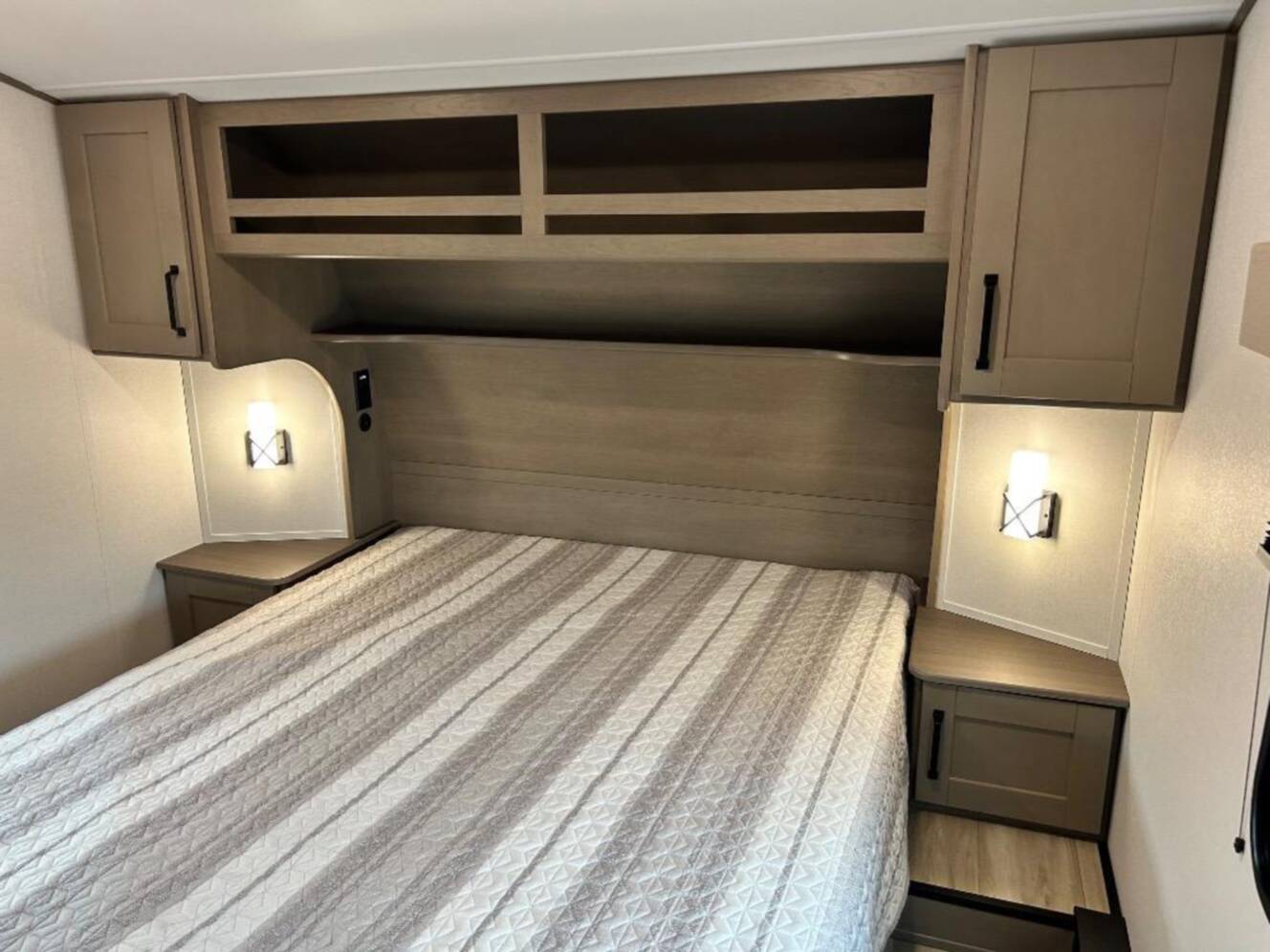 A photo of this 2026 Grand Design Reflection 100 Series 28RL