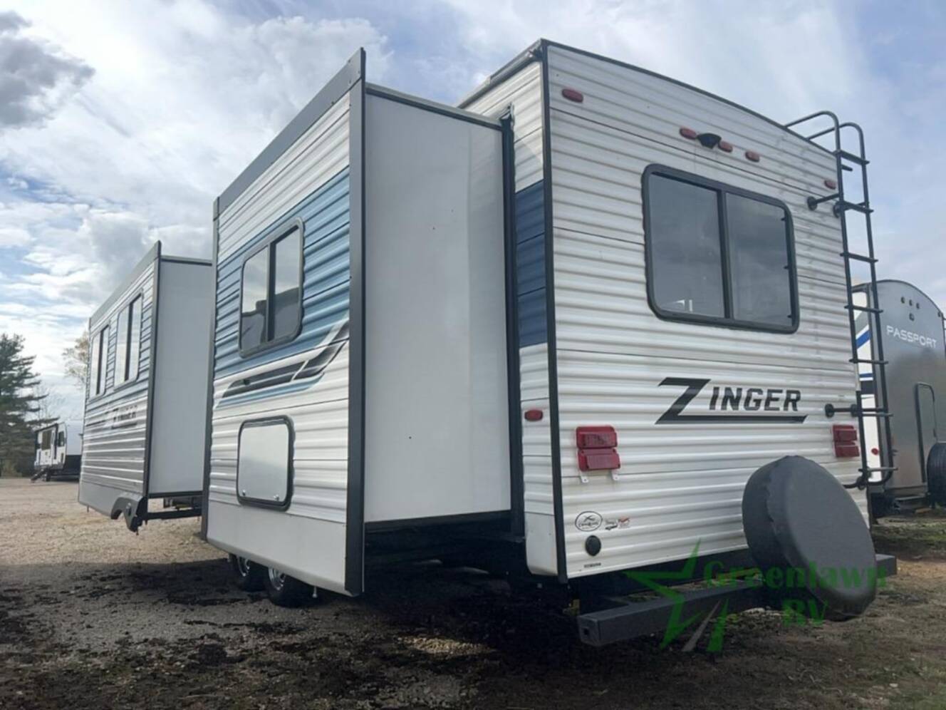 A photo of this 2023 Crossroads Rv Zinger ZR320FB