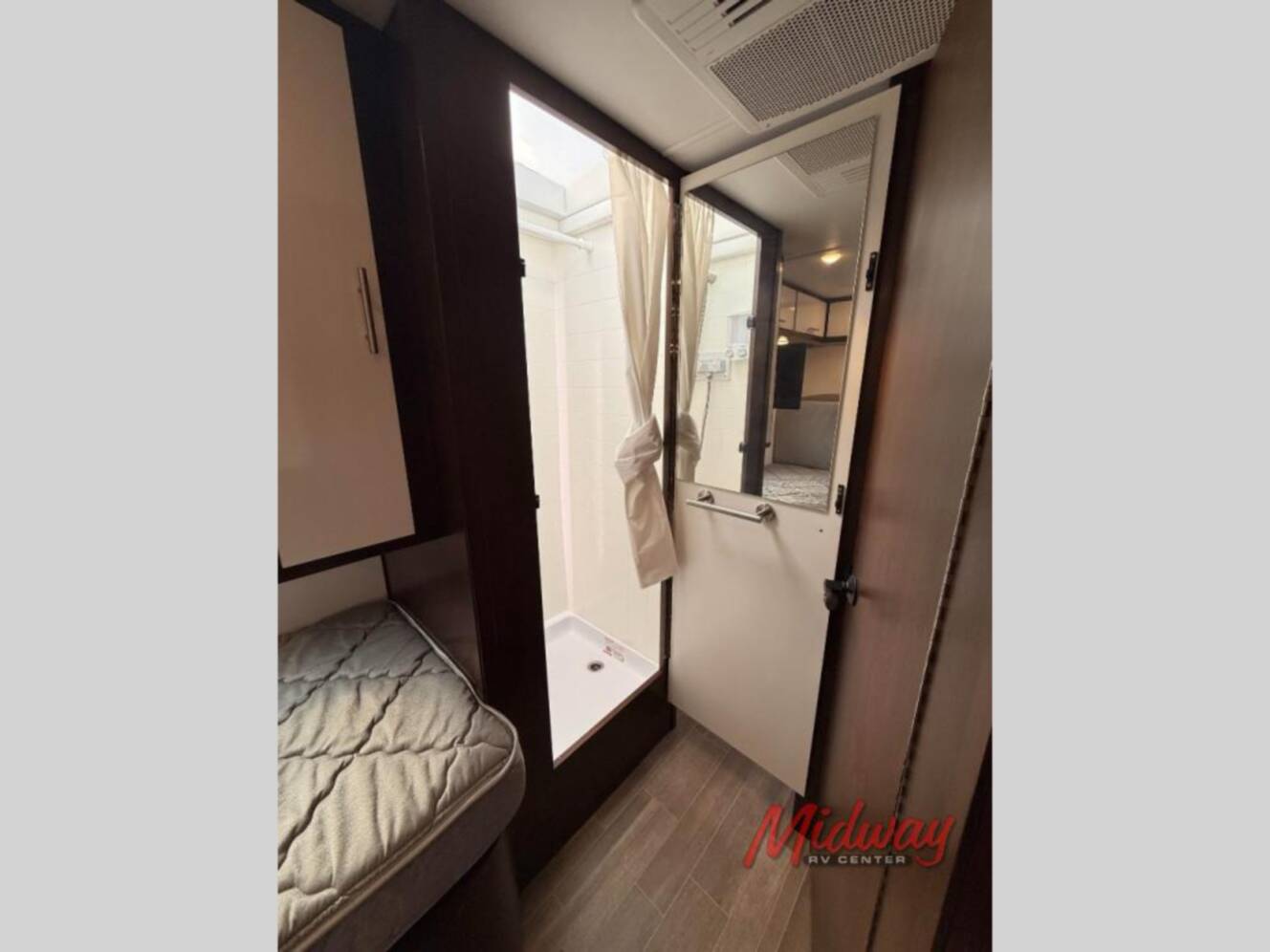 A photo of this 2021 Regency Rv Ultra Brougham UB25TBS
