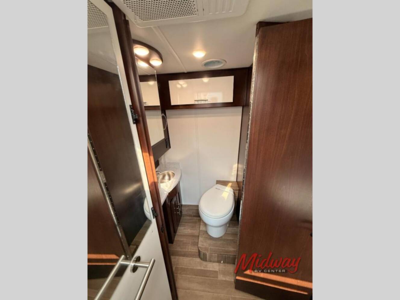 A photo of this 2021 Regency Rv Ultra Brougham UB25TBS
