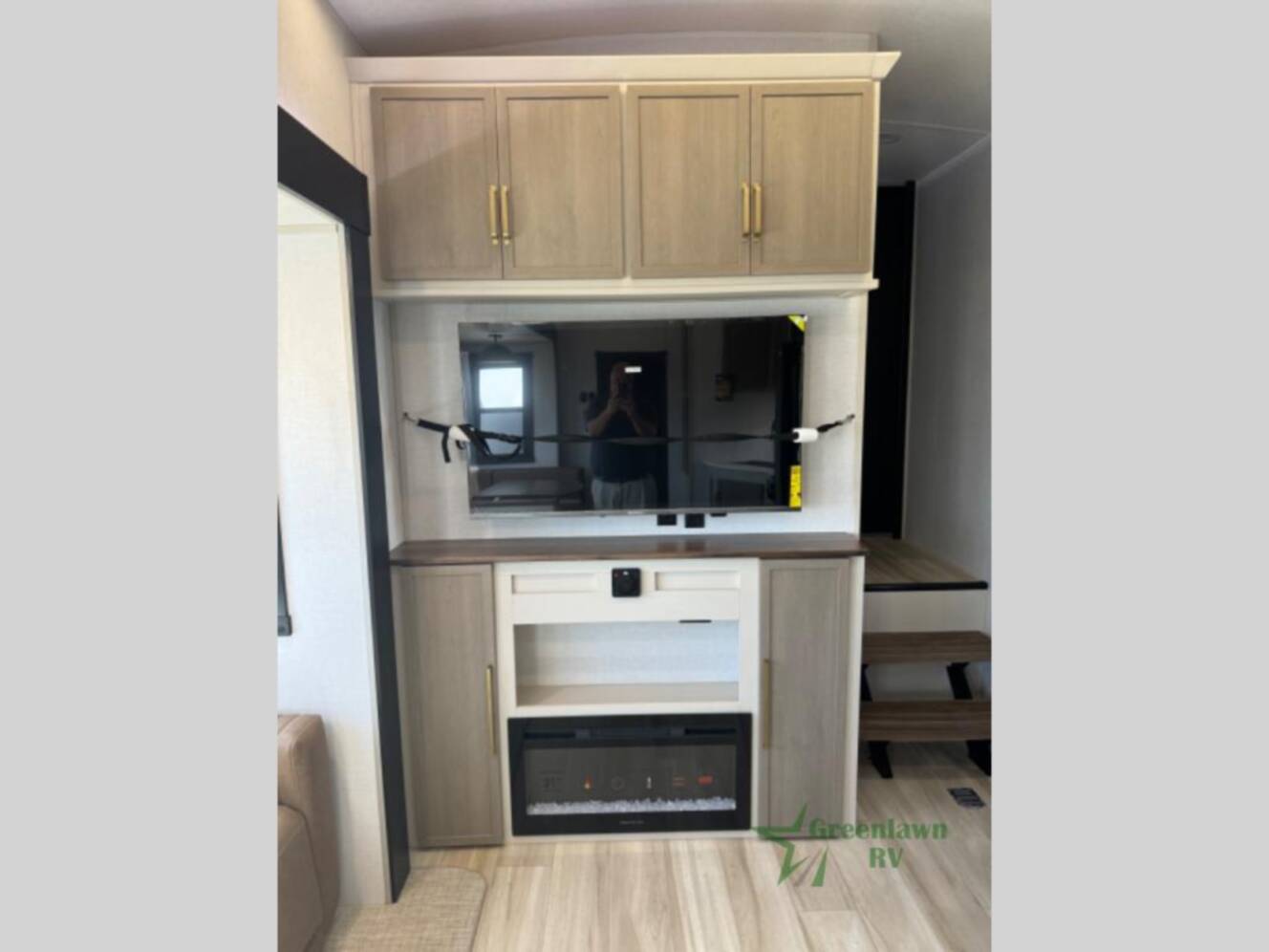 A photo of this 2025 Forest River Rv Wildwood Heritage Glen 356QB