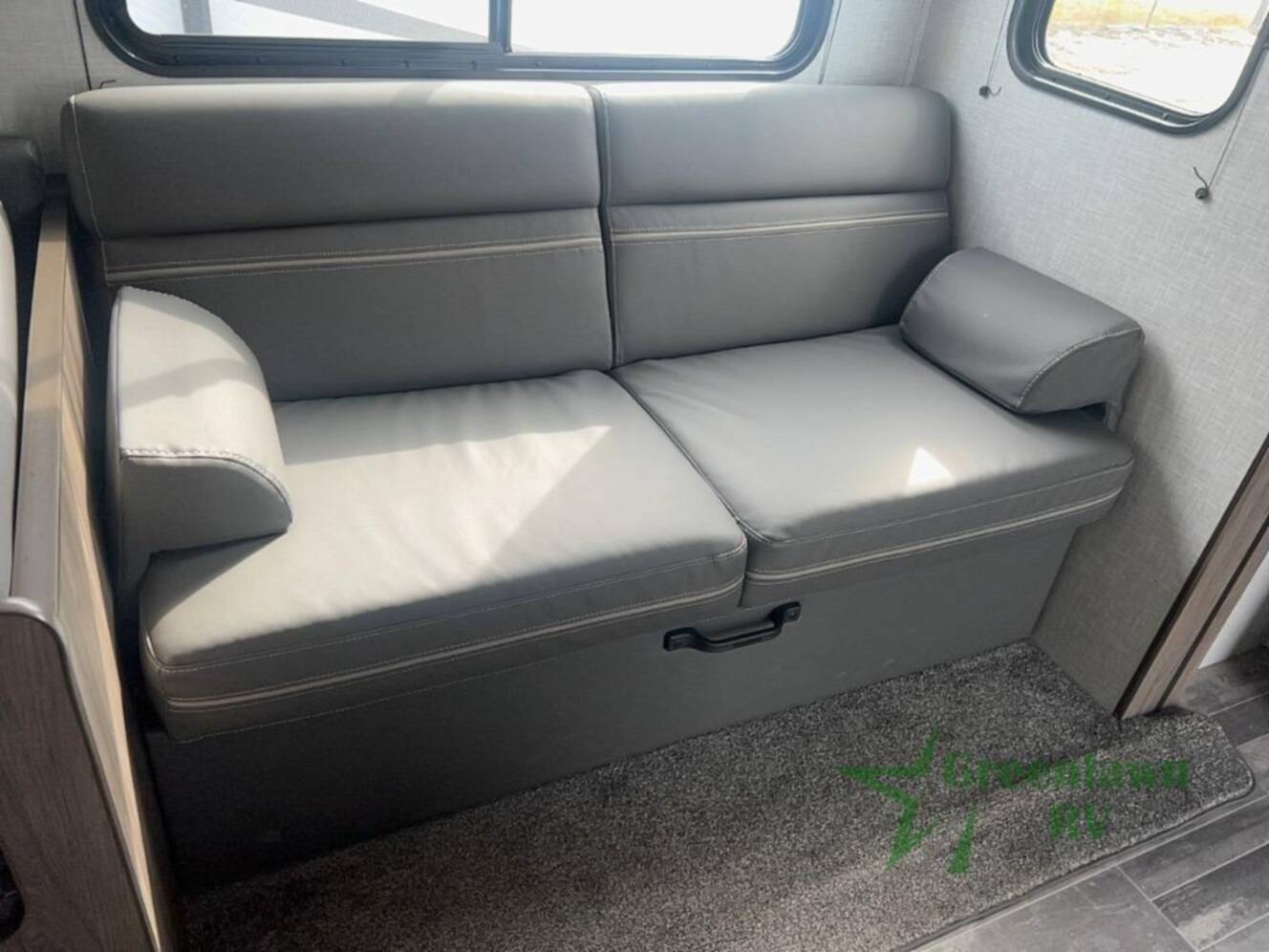 A photo of this 2023 Crossroads Rv Zinger ZR320FB