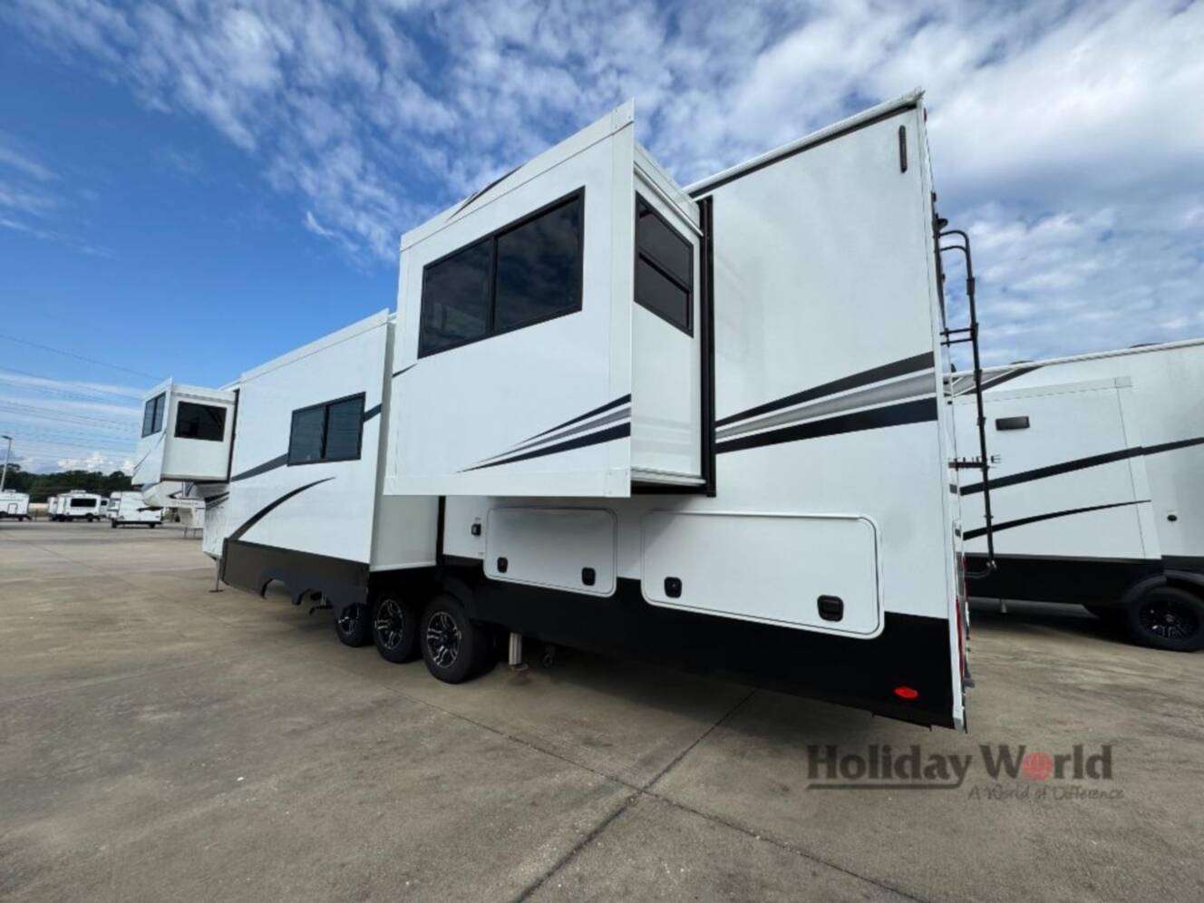 A photo of this 2026 Grand Design Solitude 414LJMJ