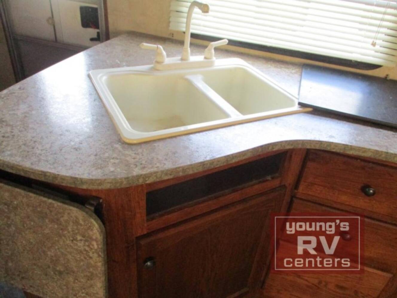 A photo of this 2013 Keystone Rv Hideout 31RBDS