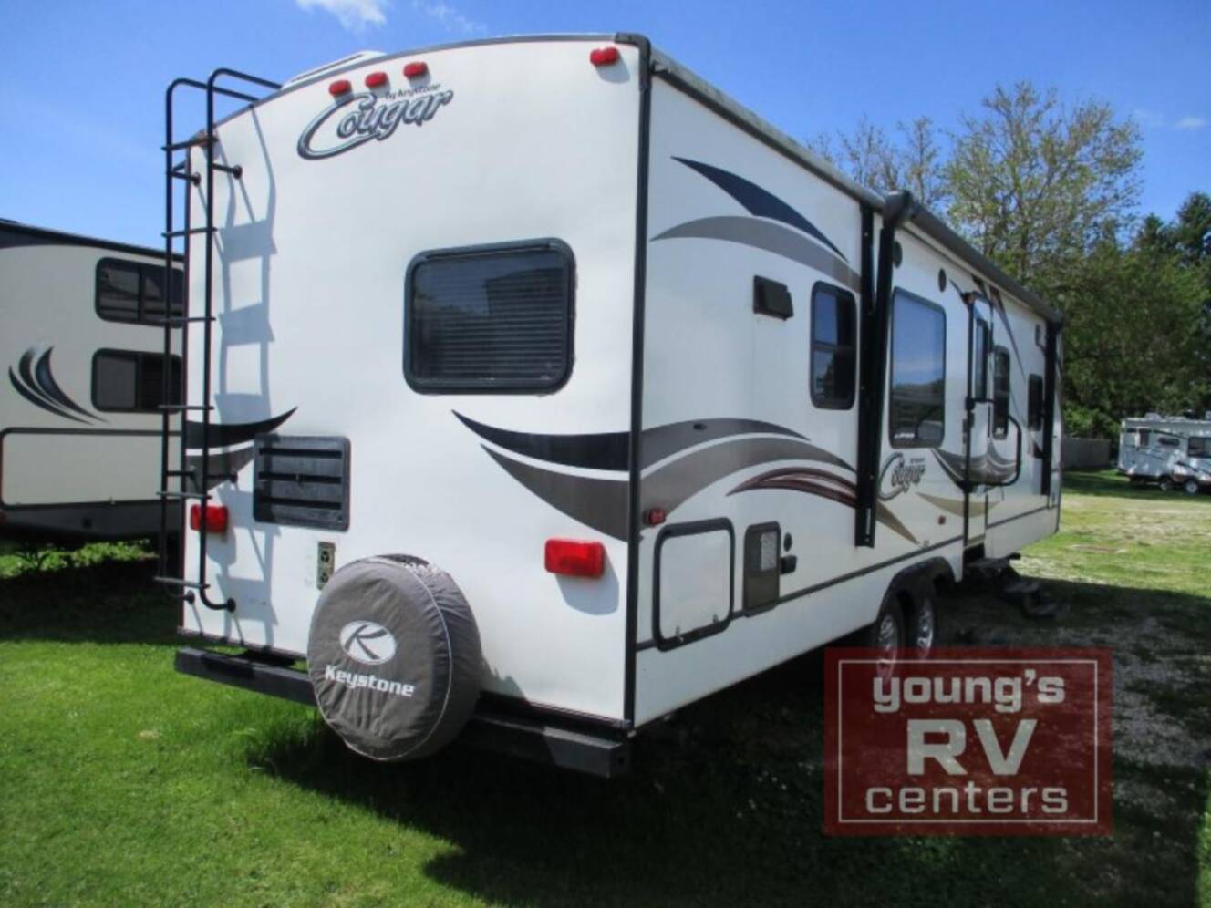 A photo of this 2015 Keystone Rv Cougar X-Lite 31RKS