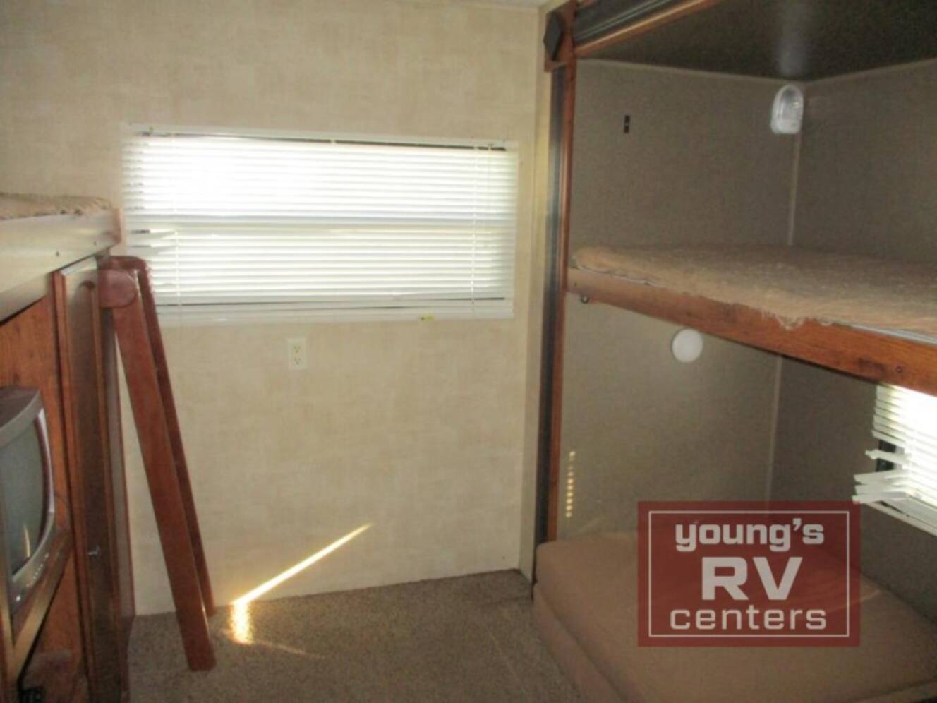 A photo of this 2013 Keystone Rv Hideout 31RBDS