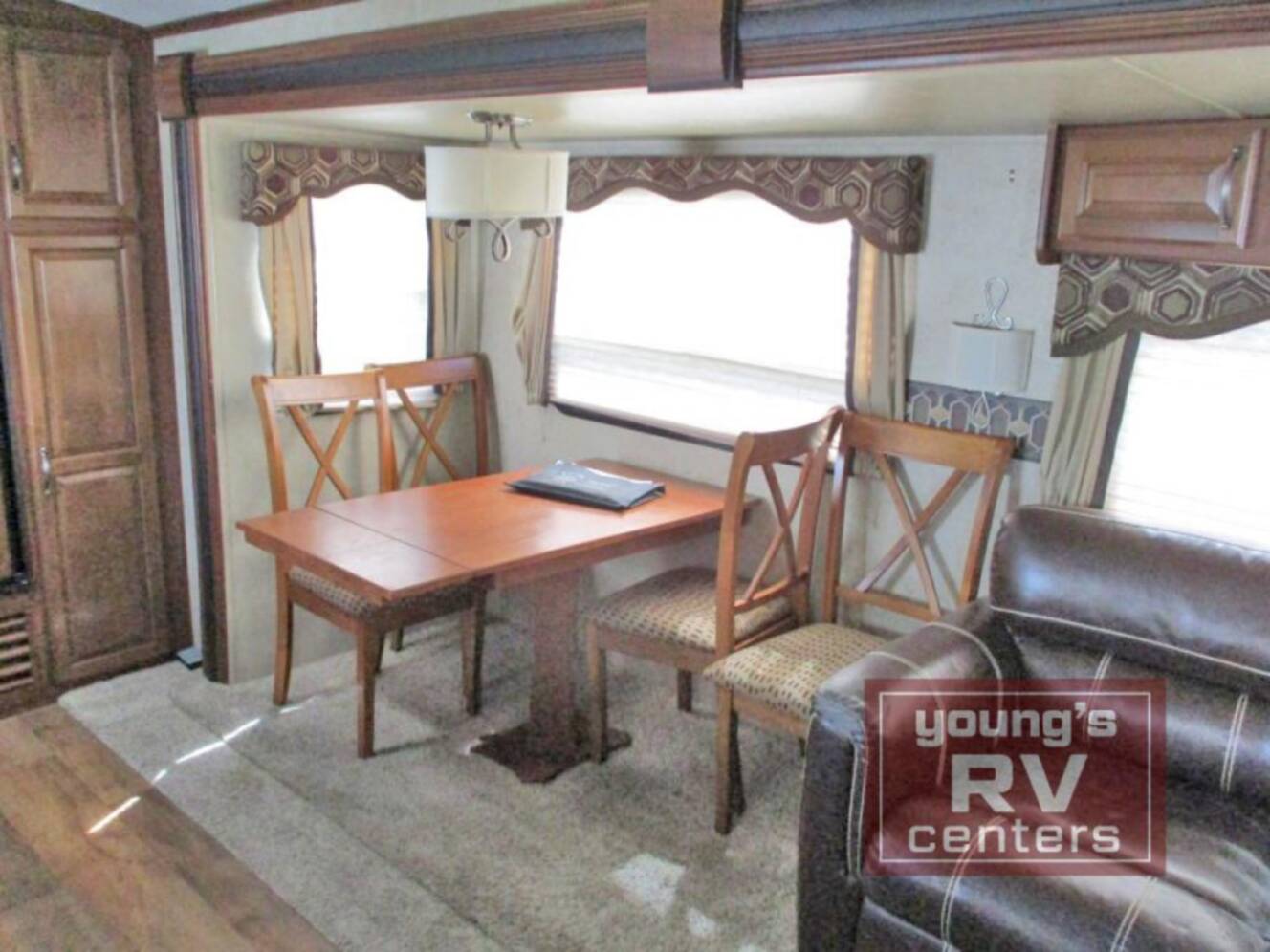 A photo of this 2015 Keystone Rv Cougar X-Lite 31RKS