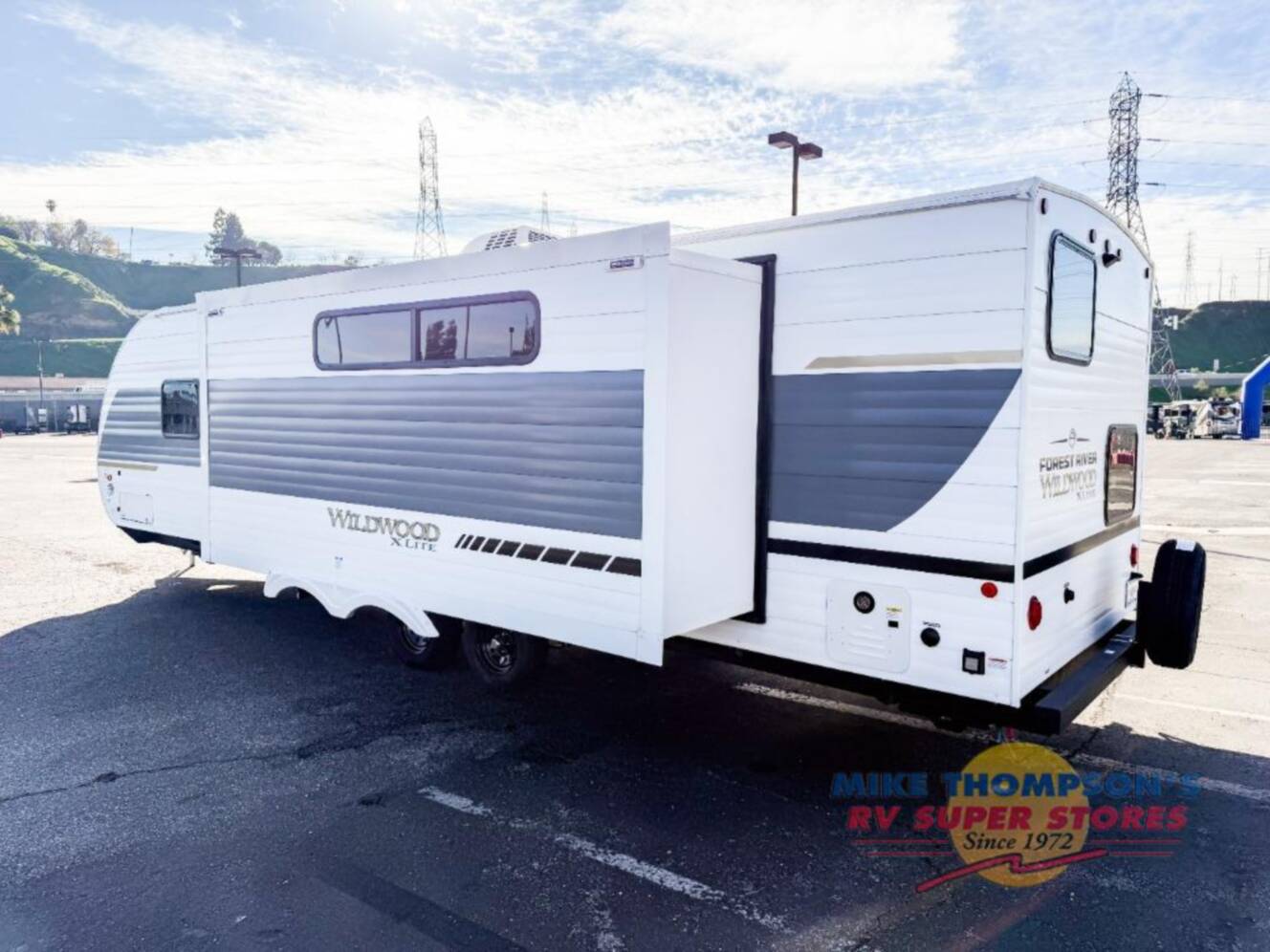 A photo of this 2026 Forest River Rv Wildwood X-Lite 28ICE
