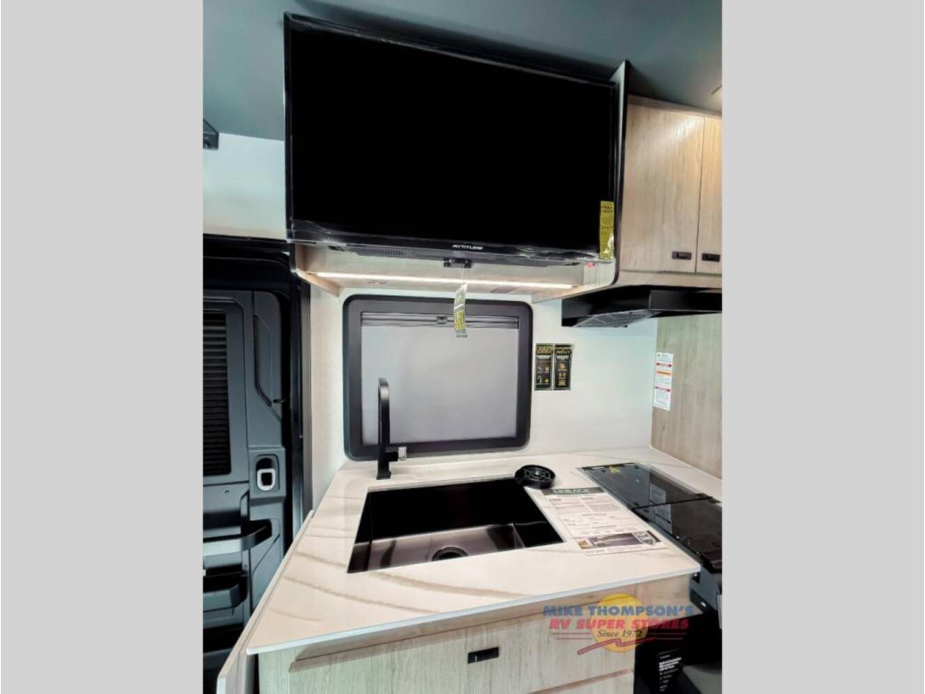 A photo of this 2026 Grand Design Lineage Series M 25TK