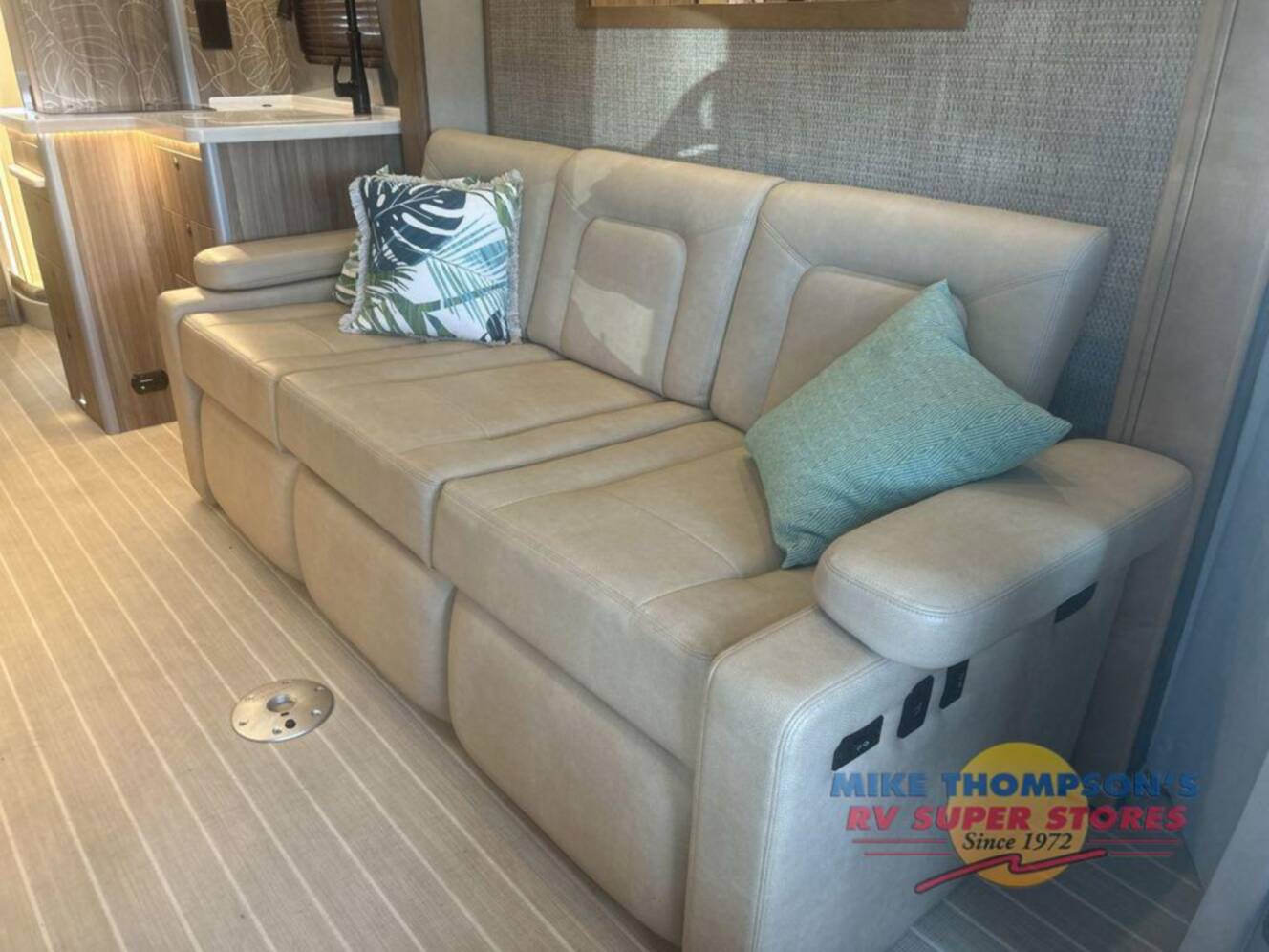 A photo of this 2023 Airstream AIRSTREAM ATLAS