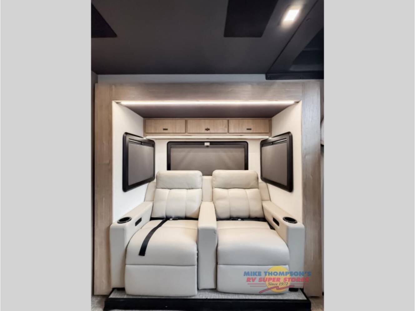 A photo of this 2026 Grand Design Lineage Series M 25TK