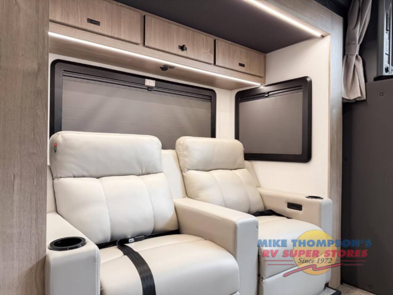 A photo of this 2026 Grand Design Lineage Series M 25TK