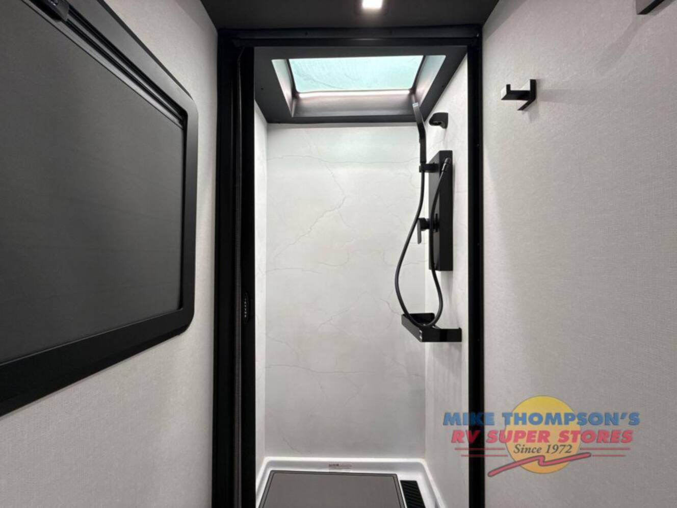 A photo of this 2026 Grand Design Lineage Series M 25FW