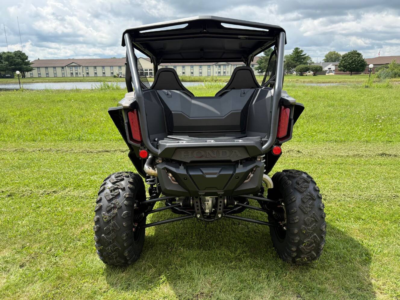 A photo of this 2026 Honda TALON 1000X FOX LIVE VALVE
